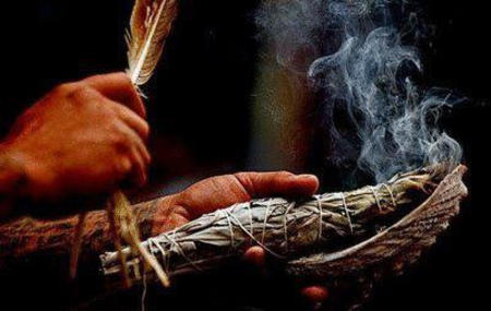 Tabak en andere planten in ceremonies